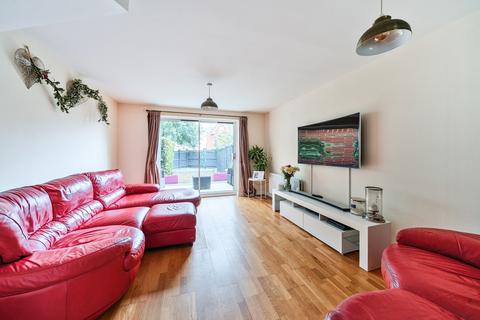 undefined, Crosby Way, Farnham, Surrey