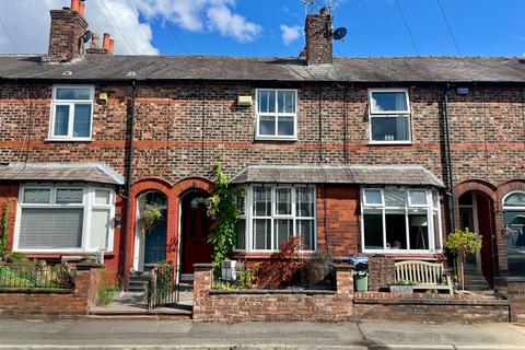 3 bedroom terraced house for sale, Brentwood Avenue, Timperley, Altrincham