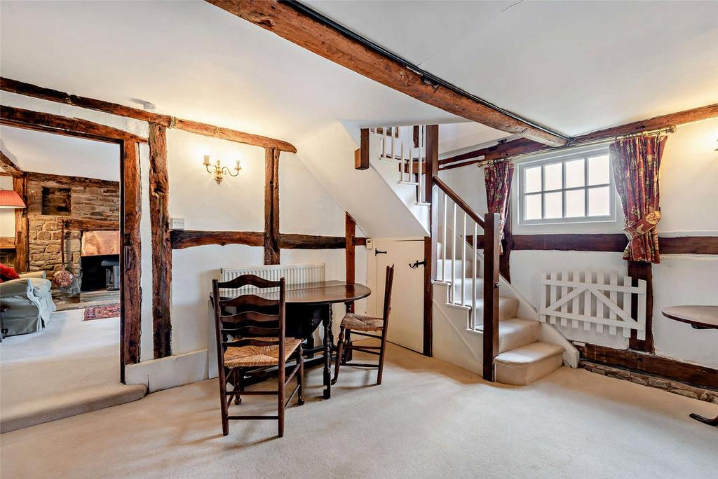 Exposed Beams