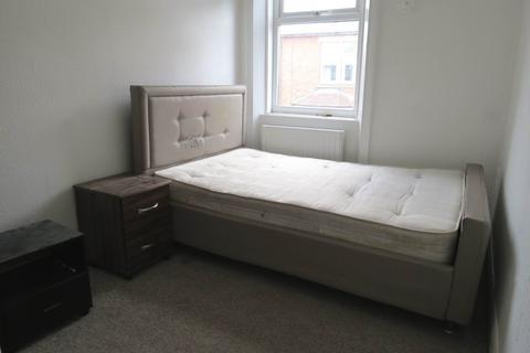 4 bedroom maisonette to rent, Nunsmoor Road, Newcastle Upon Tyne NE4