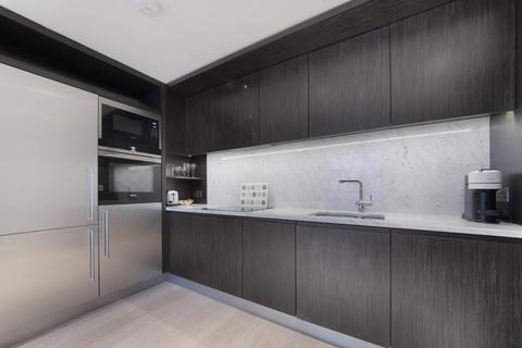 undefined, Charrington Tower, New Providence Wharf, E14
