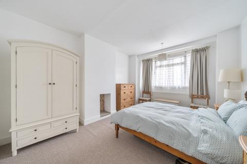 undefined, Estcourt Road, London, SE25