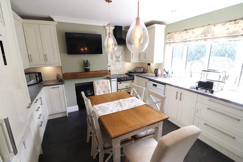 3 bedroom semi-detached house for sale, Symonds Green Lane, Stevenage, Hertfordshire, SG1