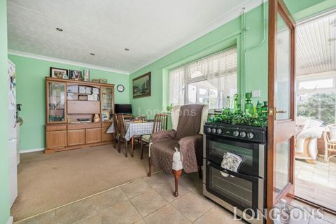 3 bedroom detached bungalow for sale, Tuns Road, Necton
