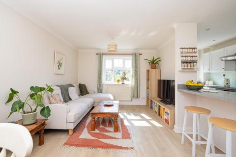 2 bedroom coach house for sale