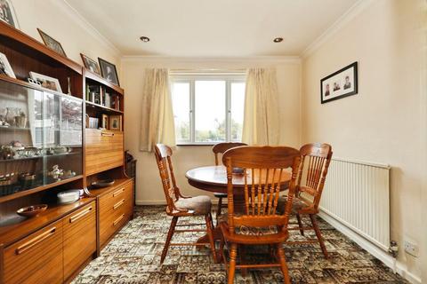 3 bedroom semi-detached house for sale, Chelmsford Avenue, Aston