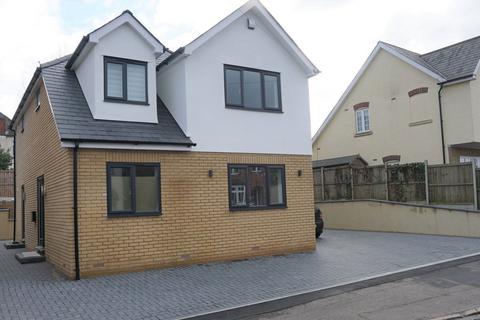 Van Diemans Road, Chelmsford, CM2