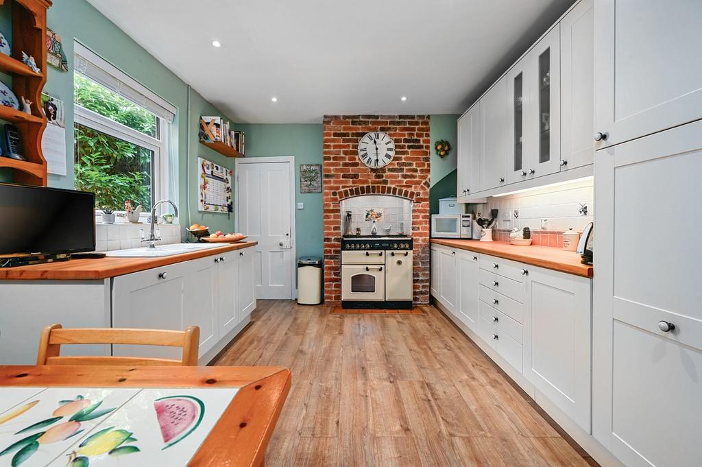 Kitchen/Breakfast Room