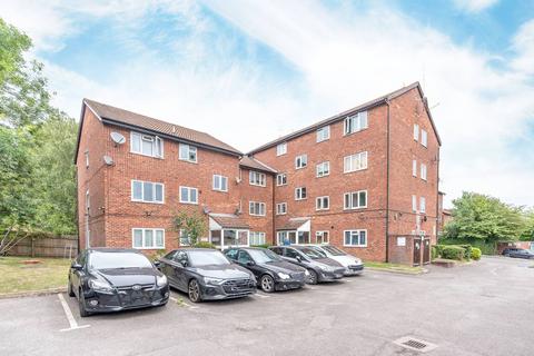 Neptune Road, Harrow, HA1