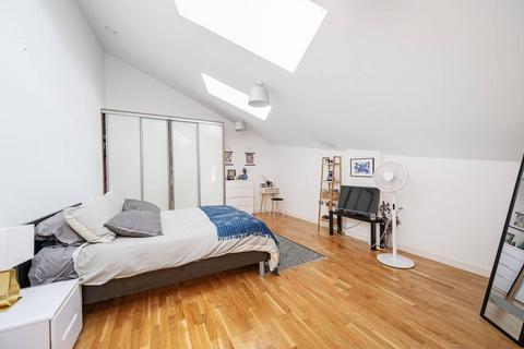 Tabernacle Gardens, Tower Hamlets, London, E2
