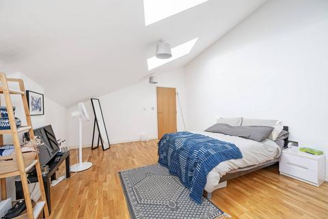 1 bedroom flat for sale, Tabernacle Gardens, Tower Hamlets, London, E2