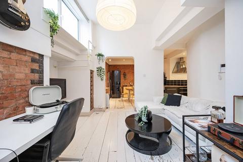 2 bedroom flat for sale, City View House, Bethnal Green Road, Bethnal Green, London, E2