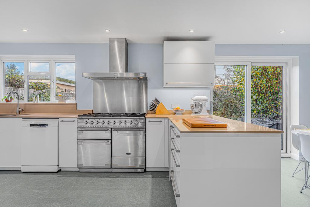17a Clover Place-16