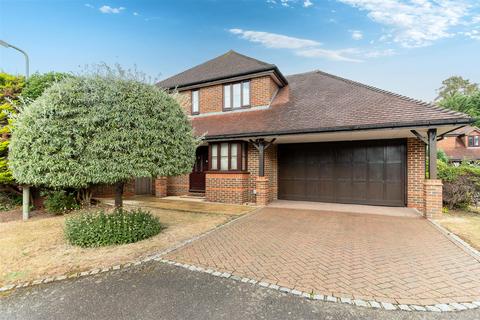 Fir Tree Road, Banstead