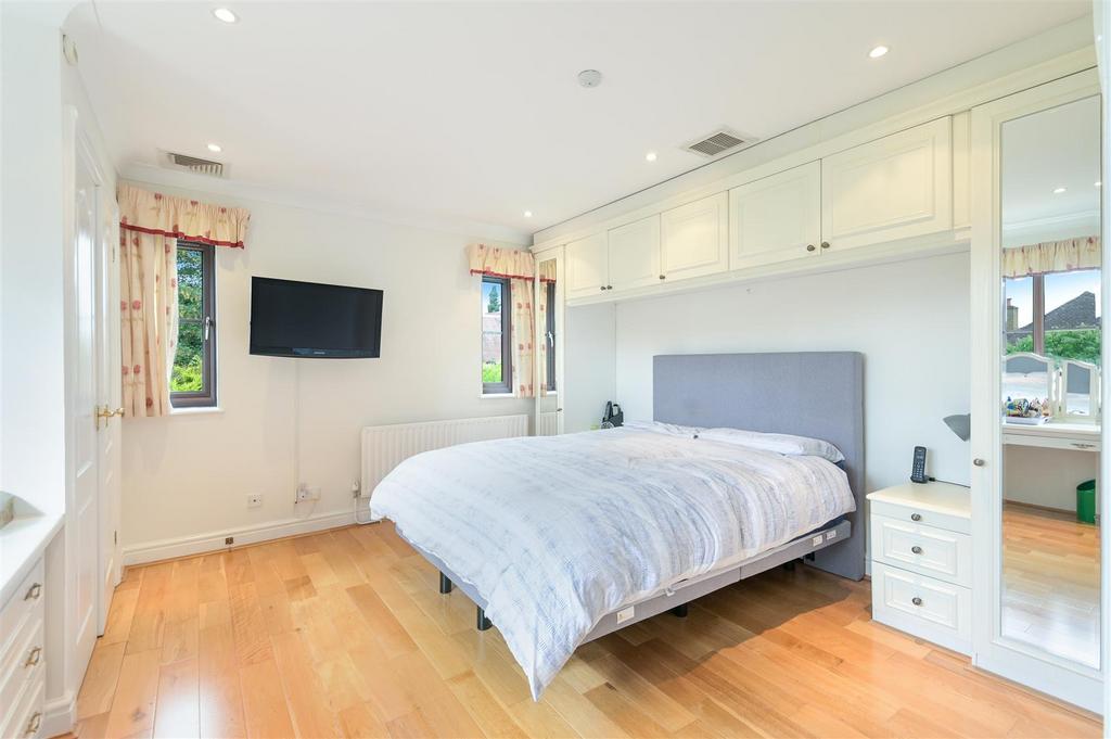 HAWTHORNE CLOSE,1 - (2).jpg