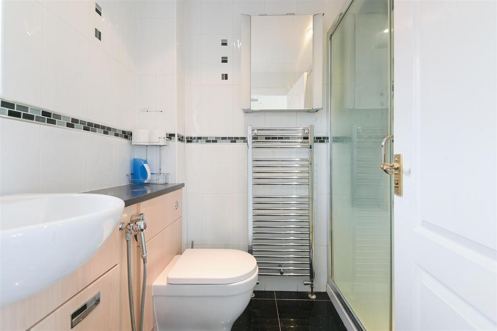 HAWTHORNE CLOSE,1 - (1).jpg