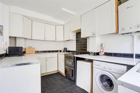 3 bedroom semi-detached house for sale, Salamander Close, Carlton NG4