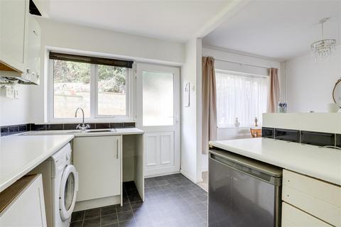 3 bedroom semi-detached house for sale, Salamander Close, Carlton NG4