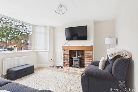 3 bedroom semi-detached house for sale, The Oval, North Yorkshire TS5