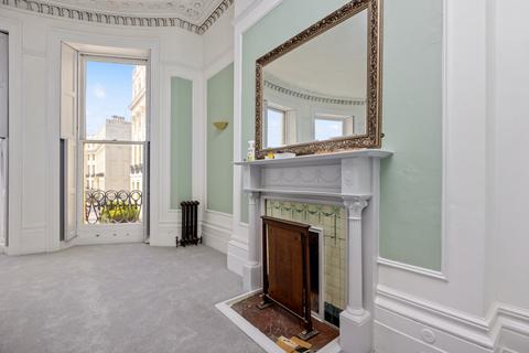 1 bedroom flat to rent, Brunswick Square, Hove BN3