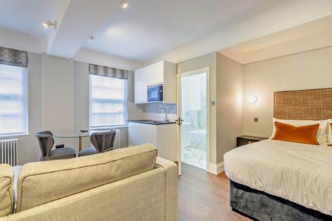 Studio to rent, Fulham Road, London SW3
