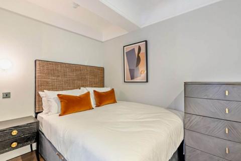 Studio to rent, Fulham Road, London SW3