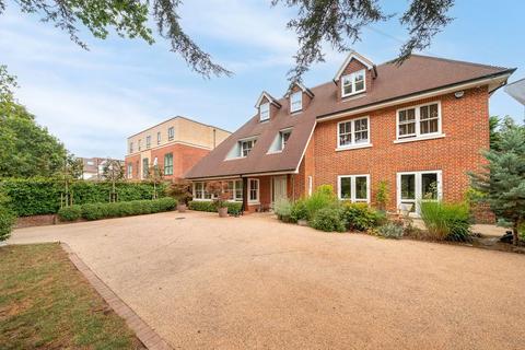 undefined, Green Lane, Hertfordshire WD19
