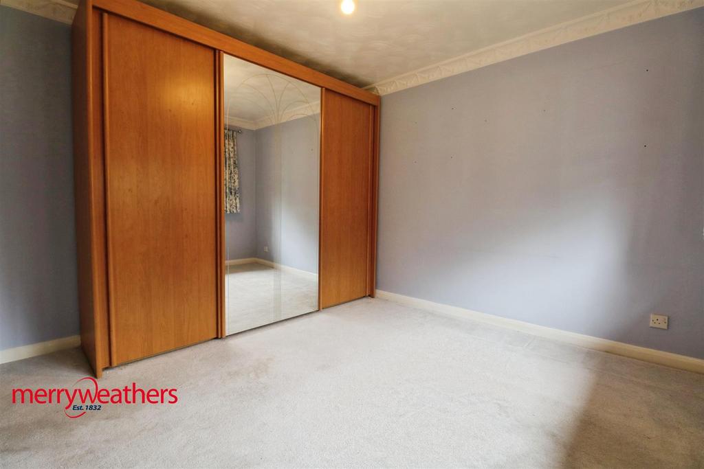 Rear Bedroom