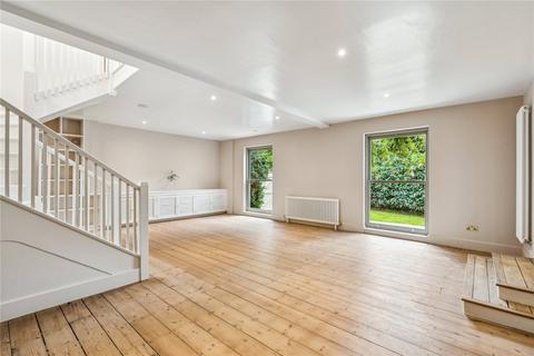 5 bedroom semi-detached house to rent, Petersham Road, Richmond, TW10