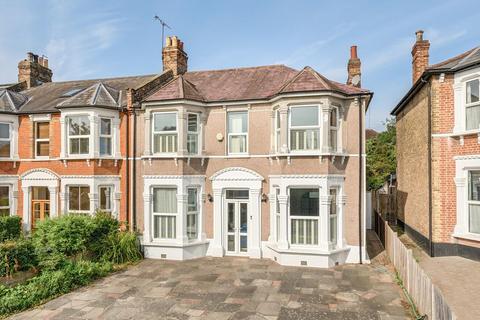 Wellmeadow Road, London, SE6 1HW