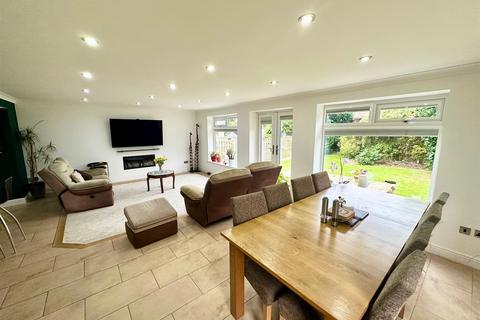 5 bedroom detached house for sale, Whitley Drive, Holmfield,  Halifax
