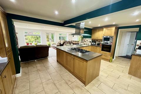 5 bedroom detached house for sale, Whitley Drive, Holmfield,  Halifax