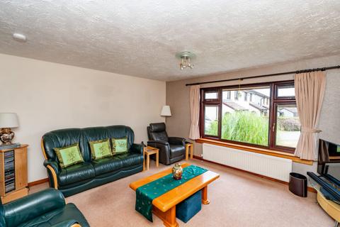 3 bedroom detached bungalow for sale, 15 Candlemaker’s Park, Gilmerton, Edinburgh, EH17 8TH