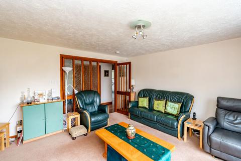 3 bedroom detached bungalow for sale, 15 Candlemaker’s Park, Gilmerton, Edinburgh, EH17 8TH