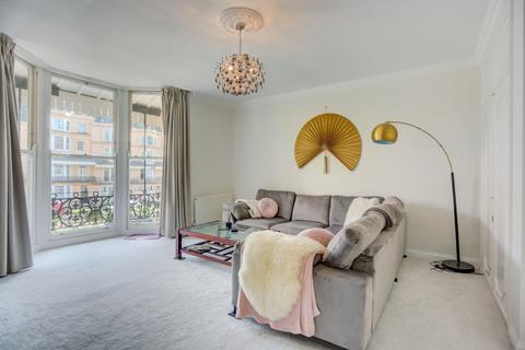 1 bedroom flat to rent, Bedford Square, Brighton, BN1