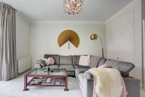 1 bedroom flat to rent, Bedford Square, Brighton, BN1