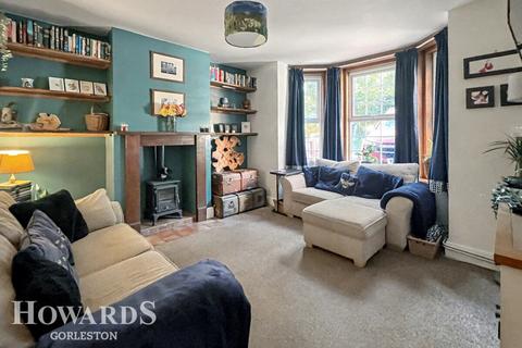 3 bedroom semi-detached house for sale, Beccles Road, Fritton