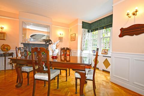 4 bedroom detached house for sale, Station Road, Broxbourne EN10