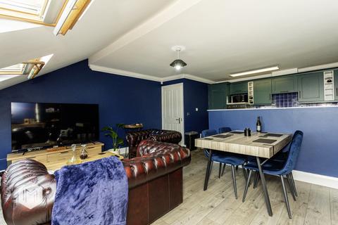 undefined, Neilston Rise, Bolton, Greater Manchester, BL1 5XZ