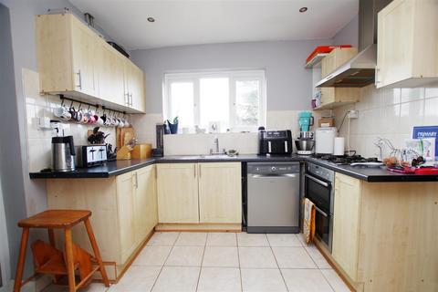 undefined, Bourne Road, Swindon SN2