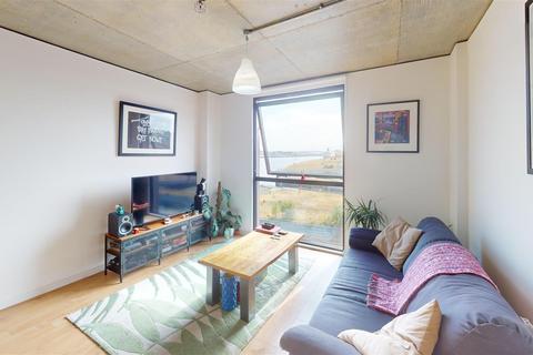 1 bedroom apartment for sale, Smokehouse two, Smith's Dock, North Shields