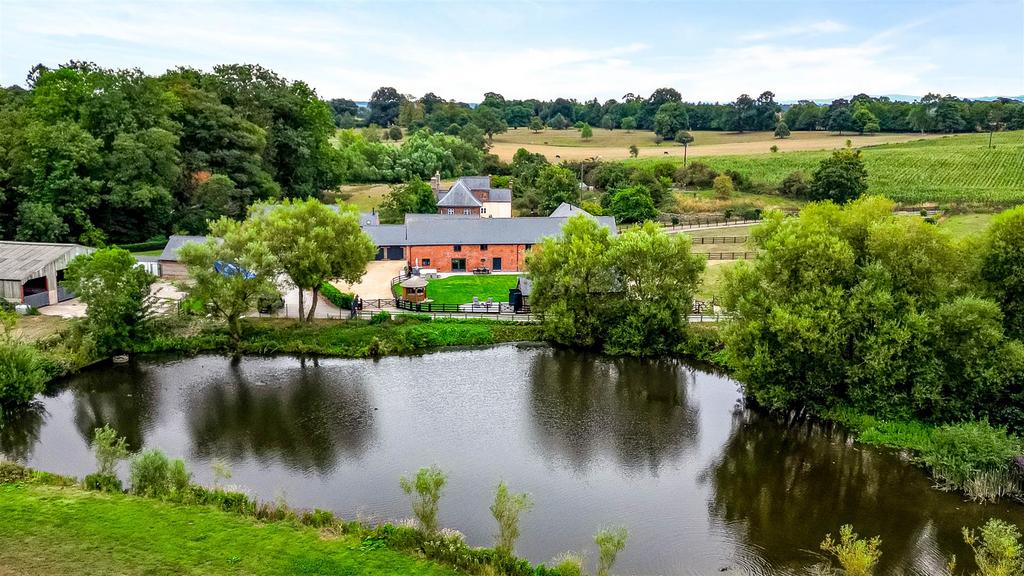 , Great Fernhill Barns Gobowen, Nr Oswestry, SY11
