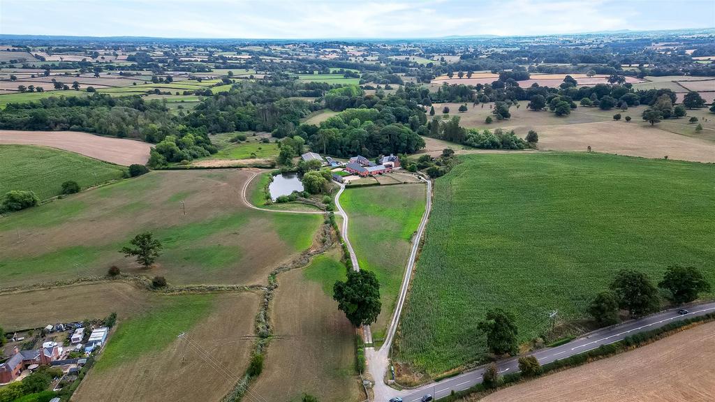 , Great Fernhill Barns Gobowen, Nr Oswestry, SY11