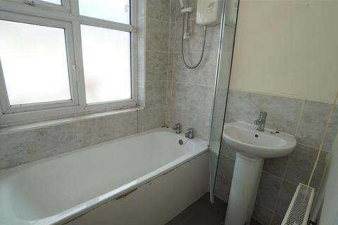 11 Northcote Road, Bradford, BD2 4QH