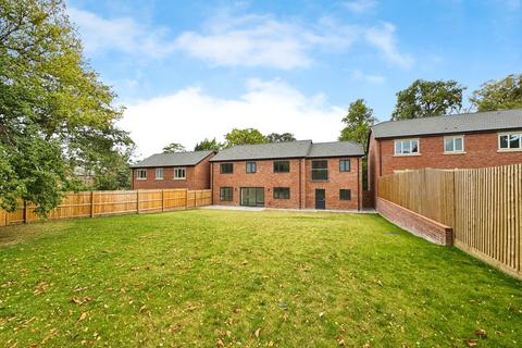 undefined, Donnerville Gardens, Telford TF5