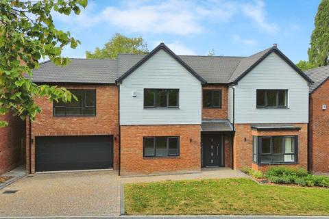 Donnerville Gardens, Telford TF5