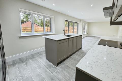 undefined, Donnerville Gardens, Telford TF5