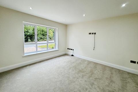 undefined, Donnerville Gardens, Telford TF5
