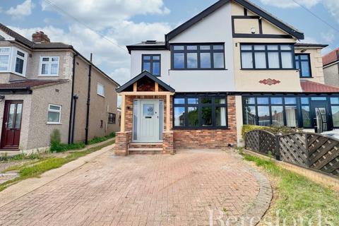 180 Alma Avenue, Hornchurch, RM12 6BL