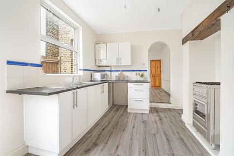 1 bedroom flat for sale, Bromley Crescent, Bromley, BR1